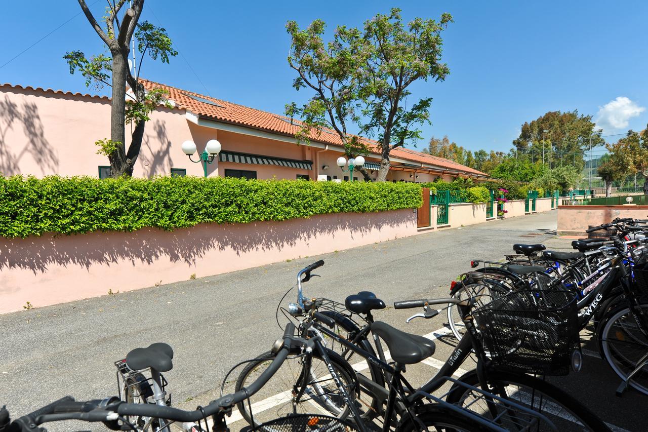 Apartamento La Perla Del Tirreno Santa Severa Exterior foto